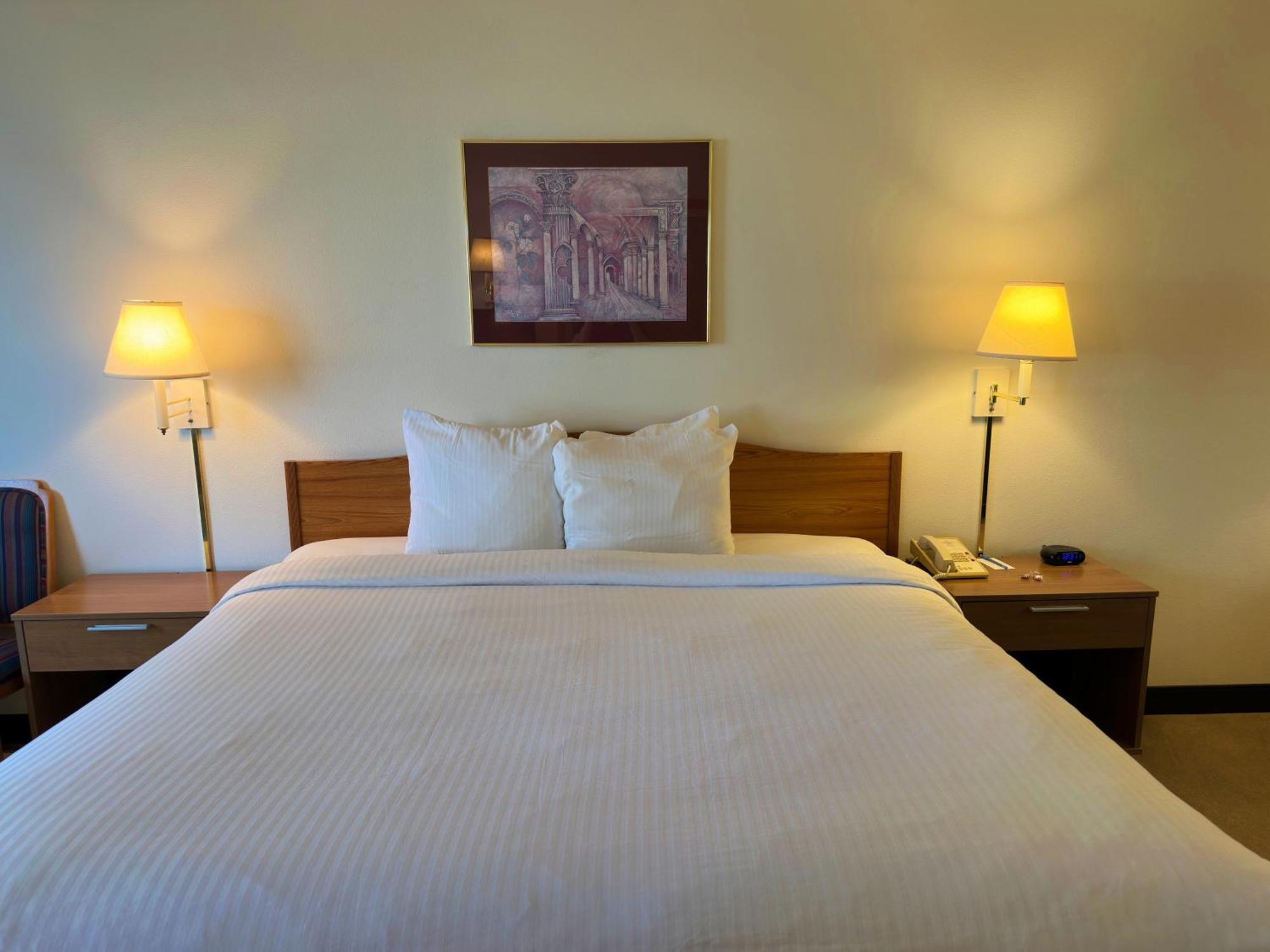 Peppermill Empress Inn Centralia Eksteriør billede