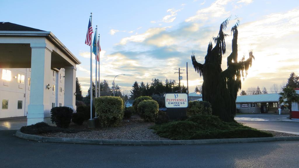 Peppermill Empress Inn Centralia Eksteriør billede