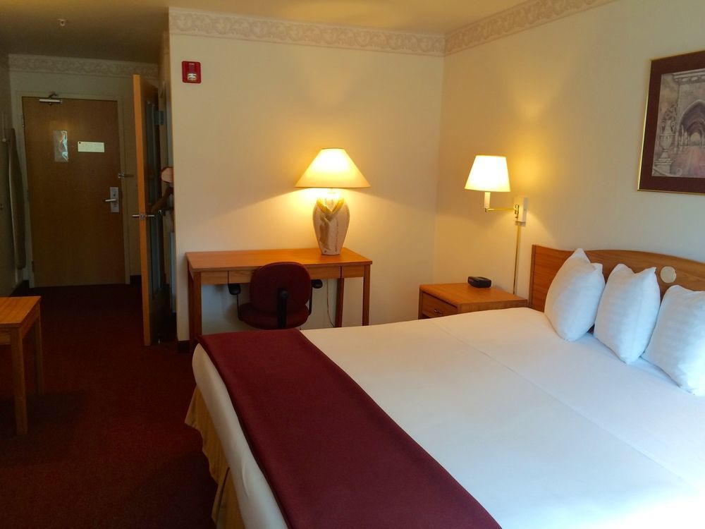 Peppermill Empress Inn Centralia Eksteriør billede