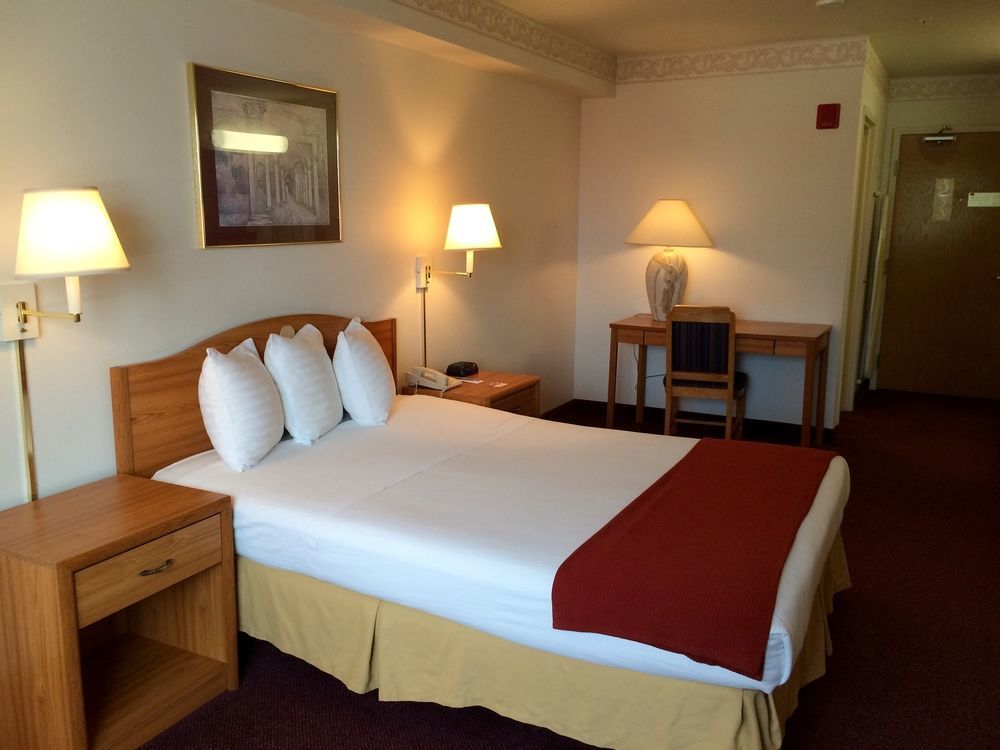 Peppermill Empress Inn Centralia Eksteriør billede
